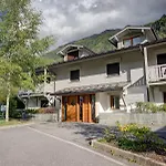 Aiguille De Chamonix, Alpes Agency, Chamonix, Sleeps 4 Διαμέρισμα Σαμονί